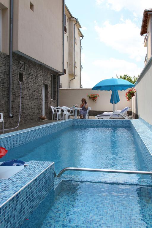 Vlasta Family Hotel رافدا المظهر الخارجي الصورة